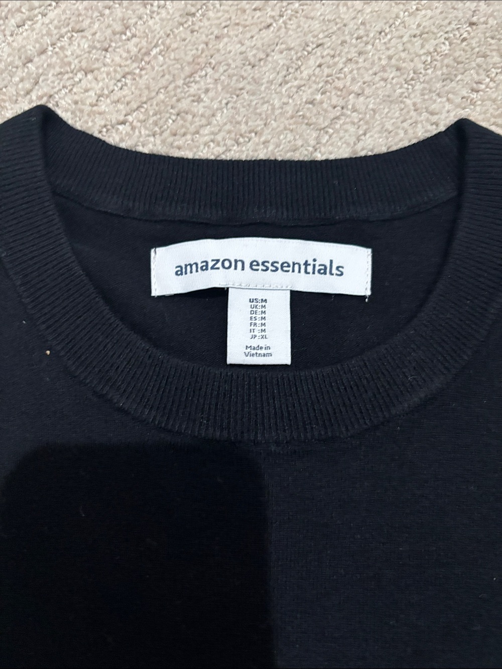 Amazon essentials sweater - Picture 4 of 5